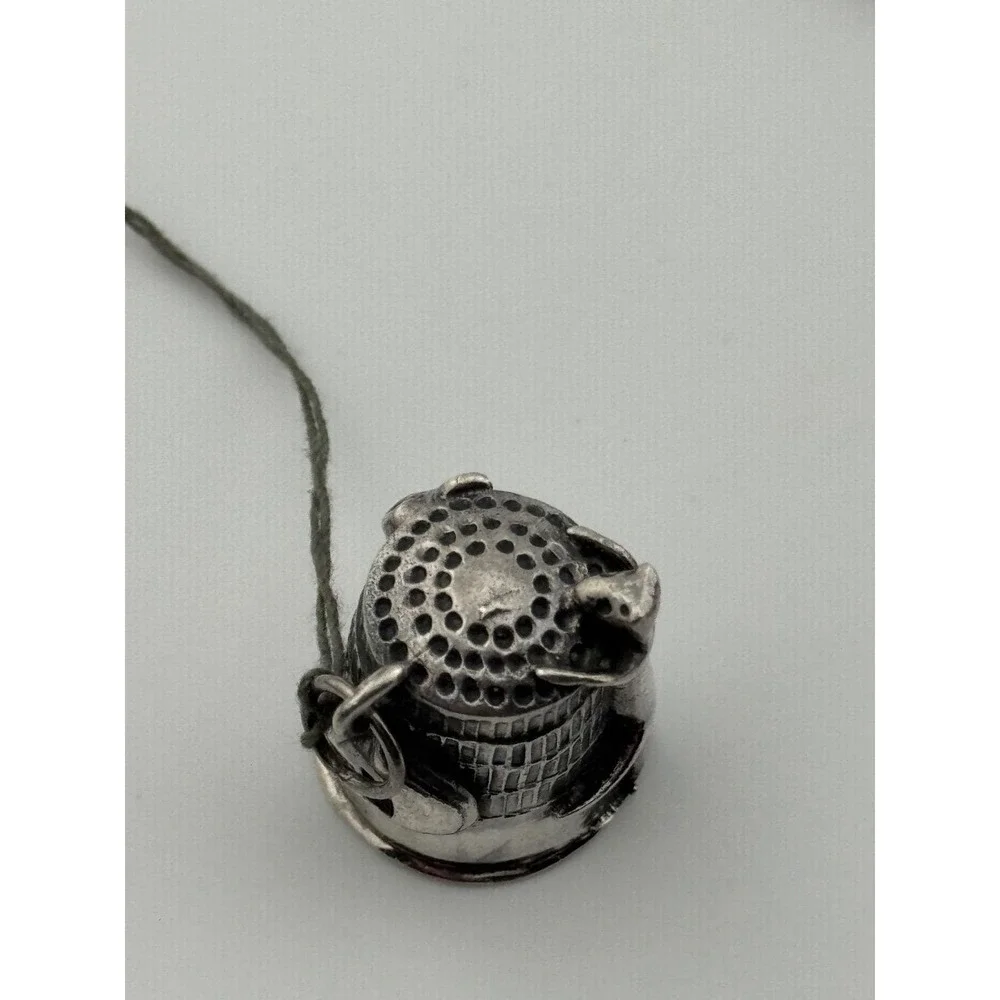 REO‎ Sterling Silver Cat Kitten Thimble Shaped Pendant